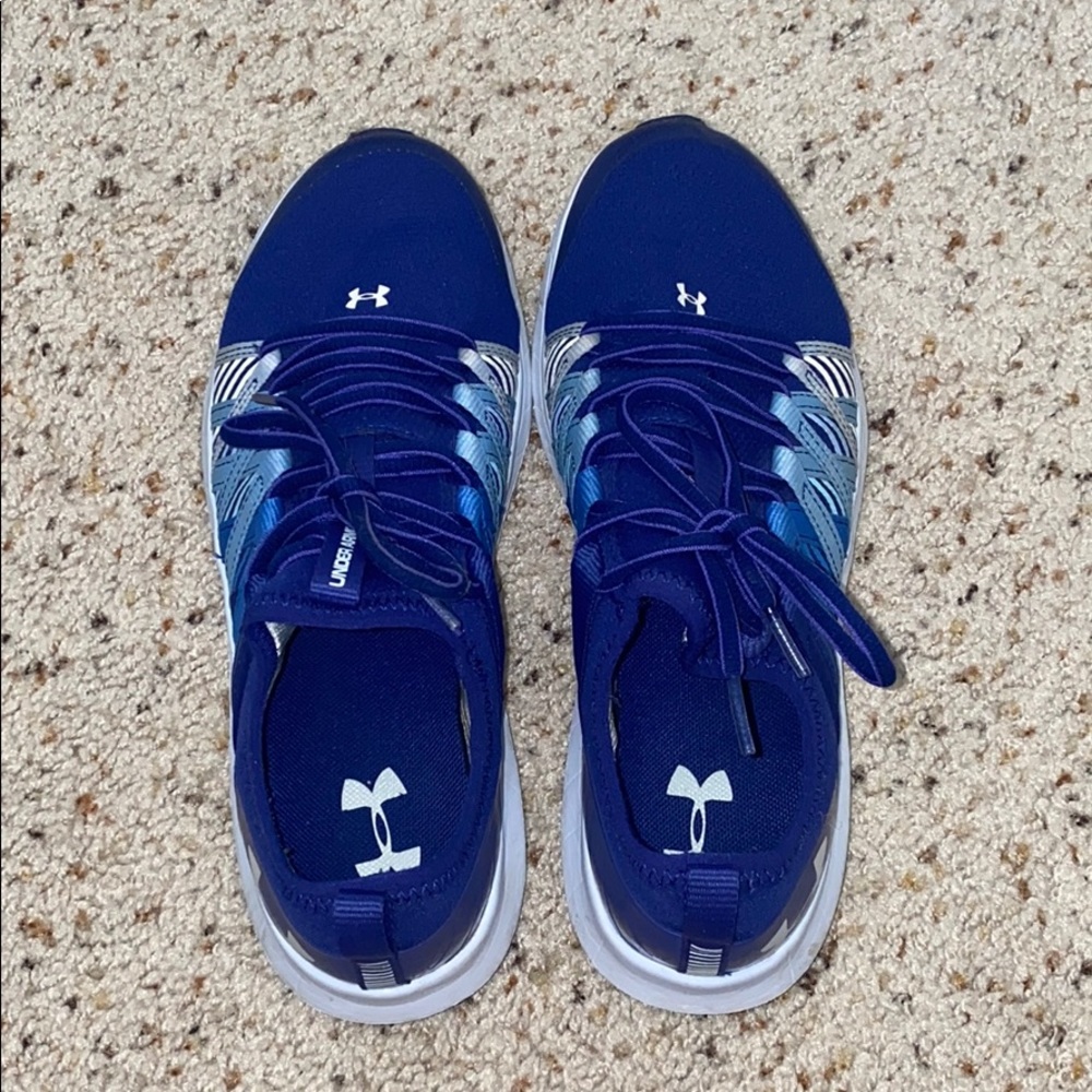 Under Armor Youth Running Shoes